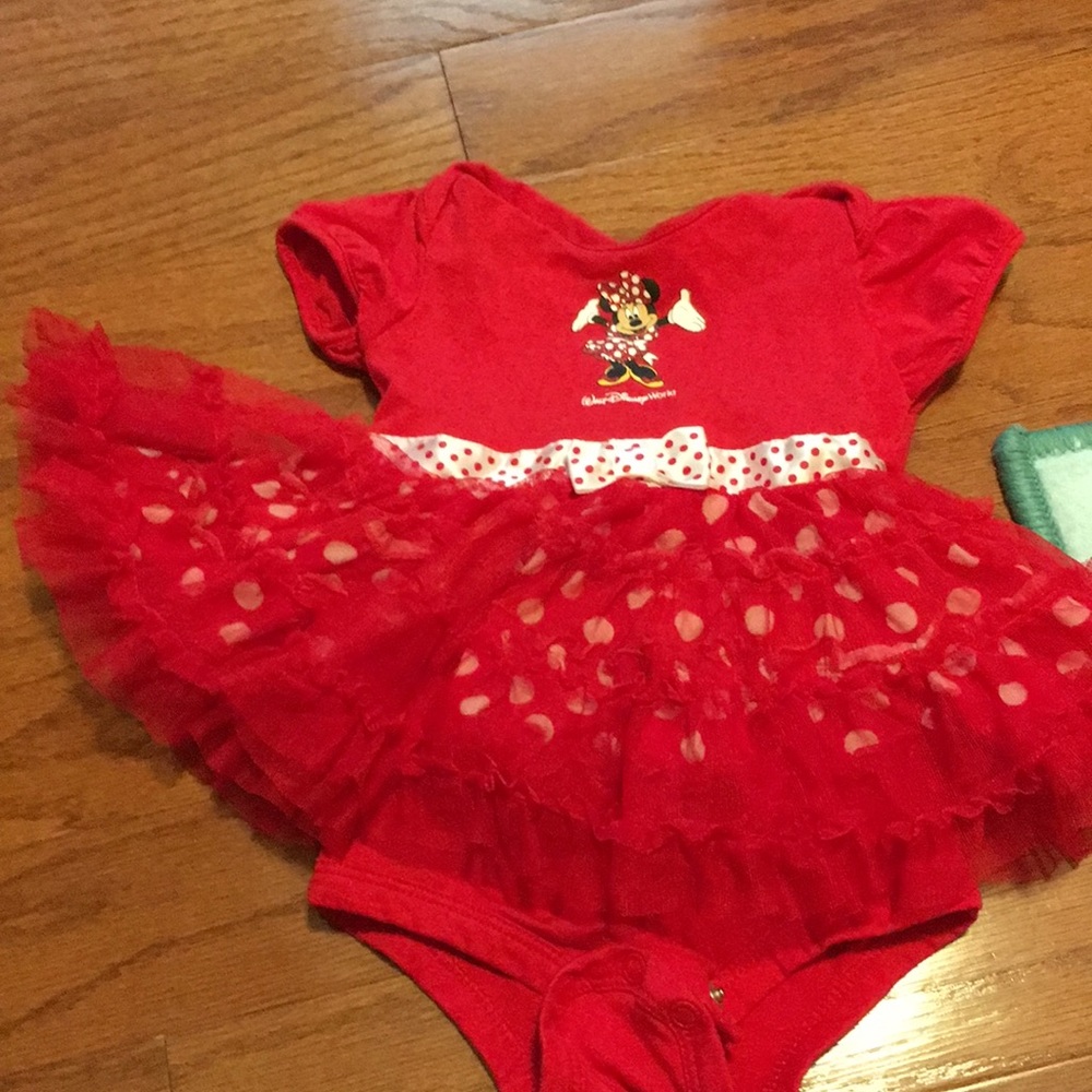 ! Disney baby tutu Minnie Mouse onesie